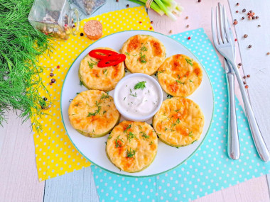 Кабачки кружочками с майонезом и сыром в духовке Кабачки кружочками с майонезом и сыром в духовке