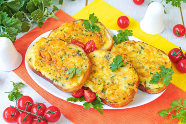 Бутерброды с картошкой на сковороде Бутерброды с картошкой на сковороде