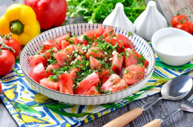 Салат помидоры со сметаной Салат помидоры со сметаной