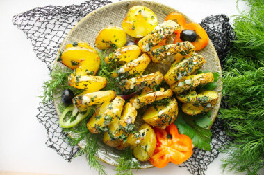 Картофель спиралью на шпажках в духовке Картофель спиралью на шпажках в духовке