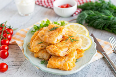 Филе минтая в кляре на сковороде Филе минтая в кляре на сковороде