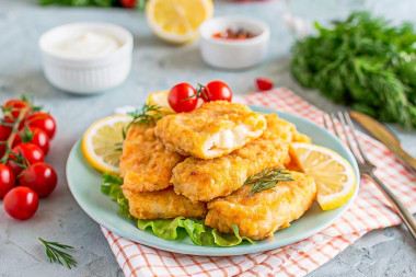 Филе минтая в кляре на сковороде Филе минтая в кляре на сковороде