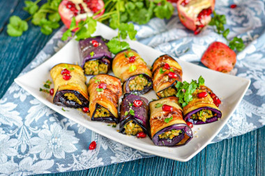 Рулетики из баклажанов с грецкими орехами и чесноком Рулетики из баклажанов с грецкими орехами и чесноком