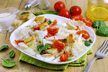 Цезарь с пекинской капустой курицей классический Цезарь с пекинской капустой курицей классический