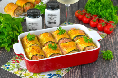 Голубцы из кабачков и фарша Голубцы из кабачков и фарша