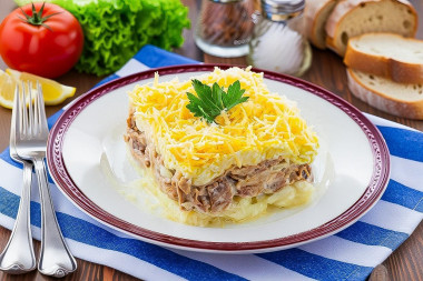 Салат Мужские грезы с говядиной Салат Мужские грезы с говядиной