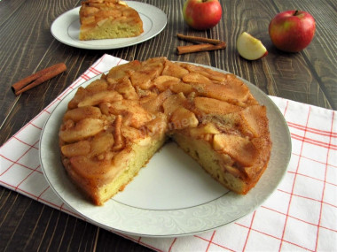 Пирог перевертыш яблочный на молоке