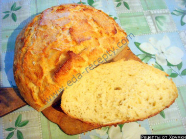 Домашний хлеб на сухих дрожжах с твердым сыром в духовке