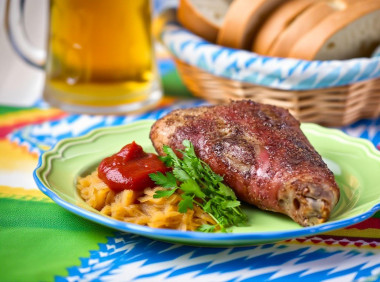 Свиная рулька в аэрогриле Свиная рулька в аэрогриле