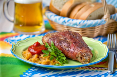 Свиная рулька в аэрогриле Свиная рулька в аэрогриле