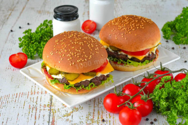 Чизбургер в домашних условиях Чизбургер в домашних условиях