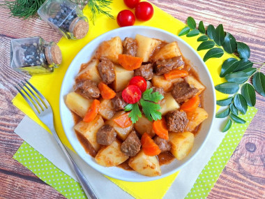 Жаркое из говядины на сковороде Жаркое из говядины на сковороде