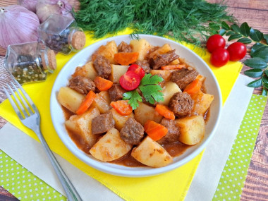 Жаркое из говядины на сковороде Жаркое из говядины на сковороде