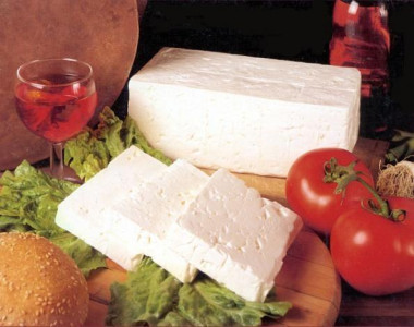 Брынза из двух продуктов молока и пепсина Брынза из двух продуктов молока и пепсина