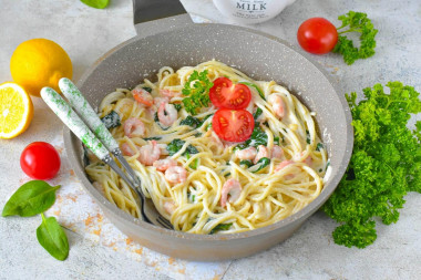 Паста с креветками и шпинатом Паста с креветками и шпинатом