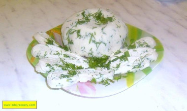 Сыр из коровьего молока и кефира с разными добавками Сыр из коровьего молока и кефира с разными добавками