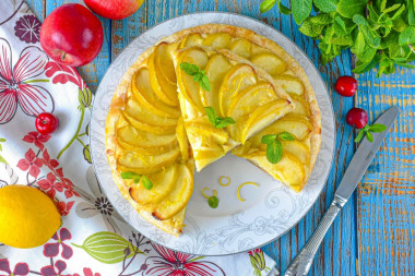 Слоеный пирог с яблоками в аэрогриле Слоеный пирог с яблоками в аэрогриле