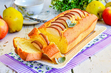 Пирог с манкой в духовке на кефире Пирог с манкой в духовке на кефире