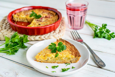 Шарлотка с капустой в духовке Шарлотка с капустой в духовке