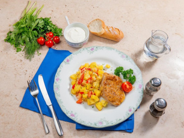 Свинина с картошкой в сметане Свинина с картошкой в сметане
