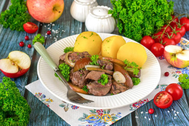 Печень с яблоками в банке Печень с яблоками в банке