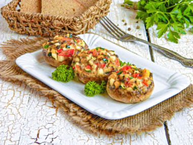 Шампиньоны запеченные в духовке с сыром и чесноком целиком Шампиньоны запеченные в духовке с сыром и чесноком целиком