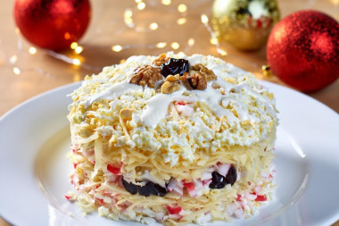 Салат Черный жемчуг с черносливом крабовыми палочками Салат Черный жемчуг с черносливом крабовыми палочками