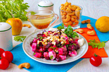 Салат из свеклы без майонеза Салат из свеклы без майонеза