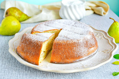 Шарлотка с грушей в духовке Шарлотка с грушей в духовке