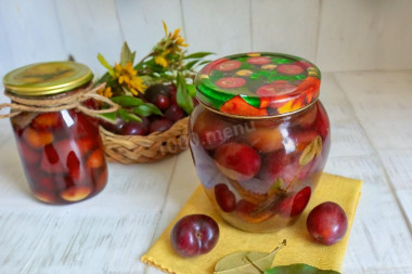 Маринованные пикантные сливы без стерилизации на зиму Маринованные пикантные сливы без стерилизации на зиму