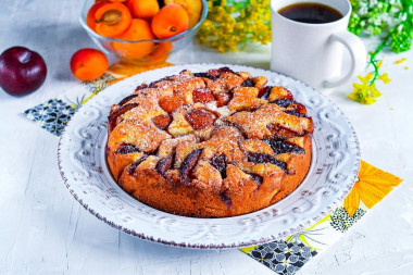 Фруктовый пирог с абрикосами в духовке