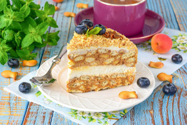 Торт из печенья из рыбок без сметаны со сгущенкой Торт из печенья из рыбок без сметаны со сгущенкой