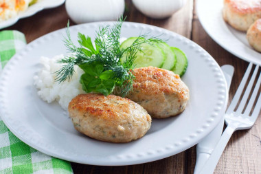 Рыбные котлеты из путассу Рыбные котлеты из путассу
