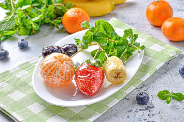 Фрукты в стекле из сахара Фрукты в стекле из сахара