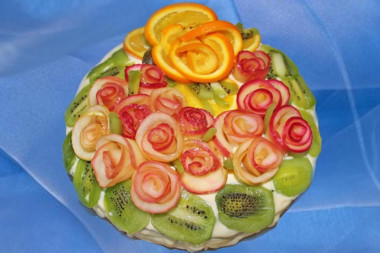 Торт Фруктовая нежность с цветами