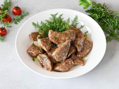 Куриная печень на пару Куриная печень на пару