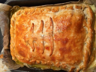 Пирог с куриными ножками и картофелем Пирог с куриными ножками и картофелем