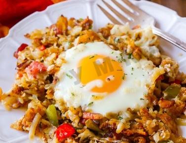 Большой хрустящий картофельный завтрак Большой хрустящий картофельный завтрак