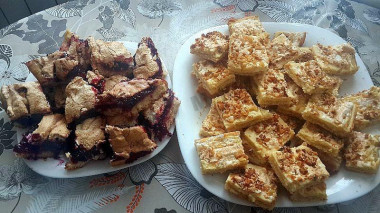 Два пирога из песочного теста Два пирога из песочного теста