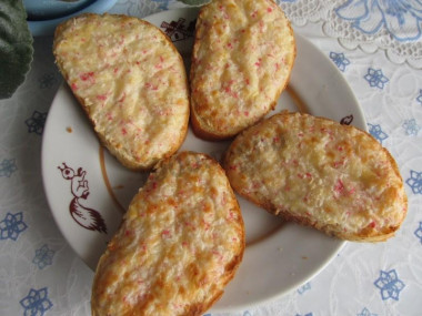 Бутерброды с крабовыми палочками майонезом Бутерброды с крабовыми палочками майонезом