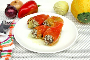Перец фаршированный мясом в мультиварке Перец фаршированный мясом в мультиварке