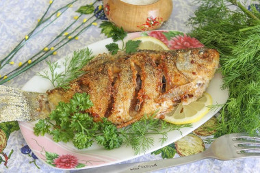 Жареный лещ Жареный лещ