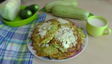 Блины из кабачков с манкой Блины из кабачков с манкой