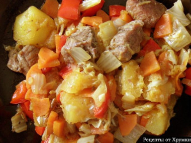 Овощное рагу с мясом - годзя Овощное рагу с мясом - годзя