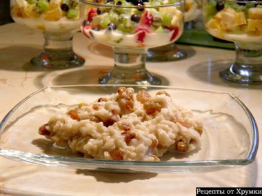 Каша овсяная с изюмом Каша овсяная с изюмом