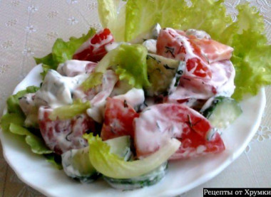 Салат из огурцов и помидоров Салат из огурцов и помидоров