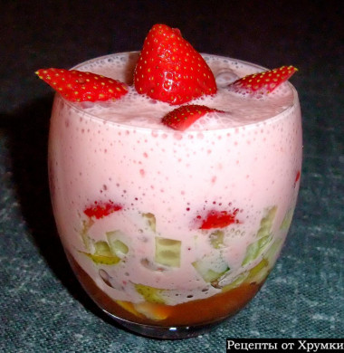 Салат из клубники Салат из клубники