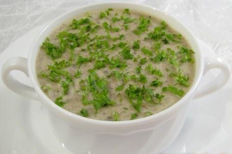 Суп-пюре из шампиньонов с луком