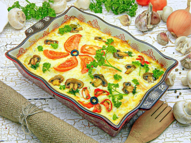 Куриное мясо по французски из курицы с грибами в духовке Куриное мясо по французски из курицы с грибами в духовке