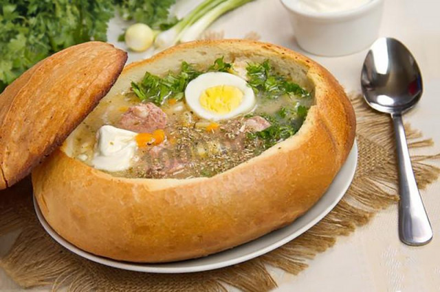 Польский суп в хлебе